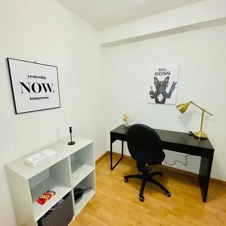 Mitten Im Zentrum - Erholungsurlaub Apartamento *